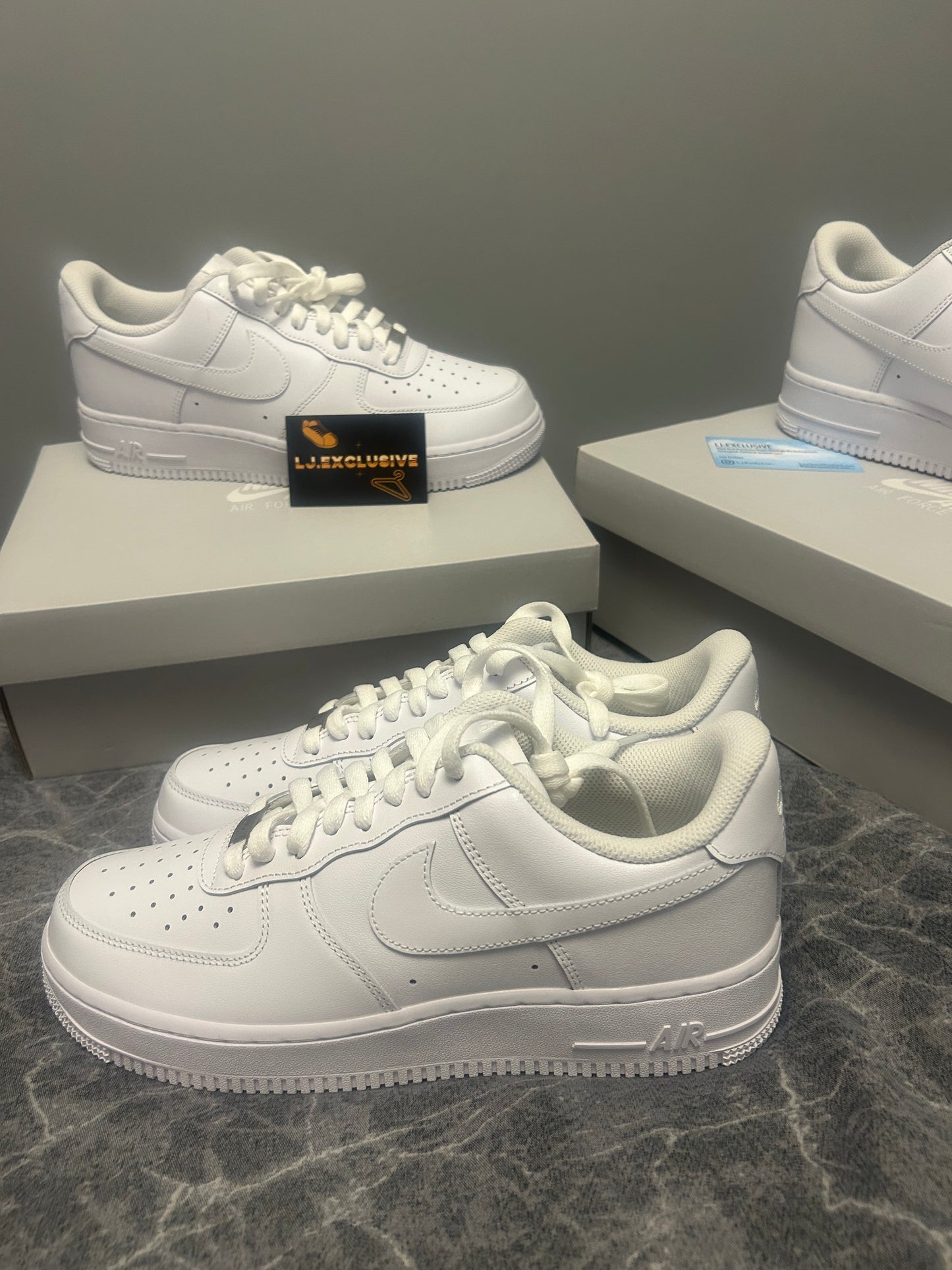 AF1