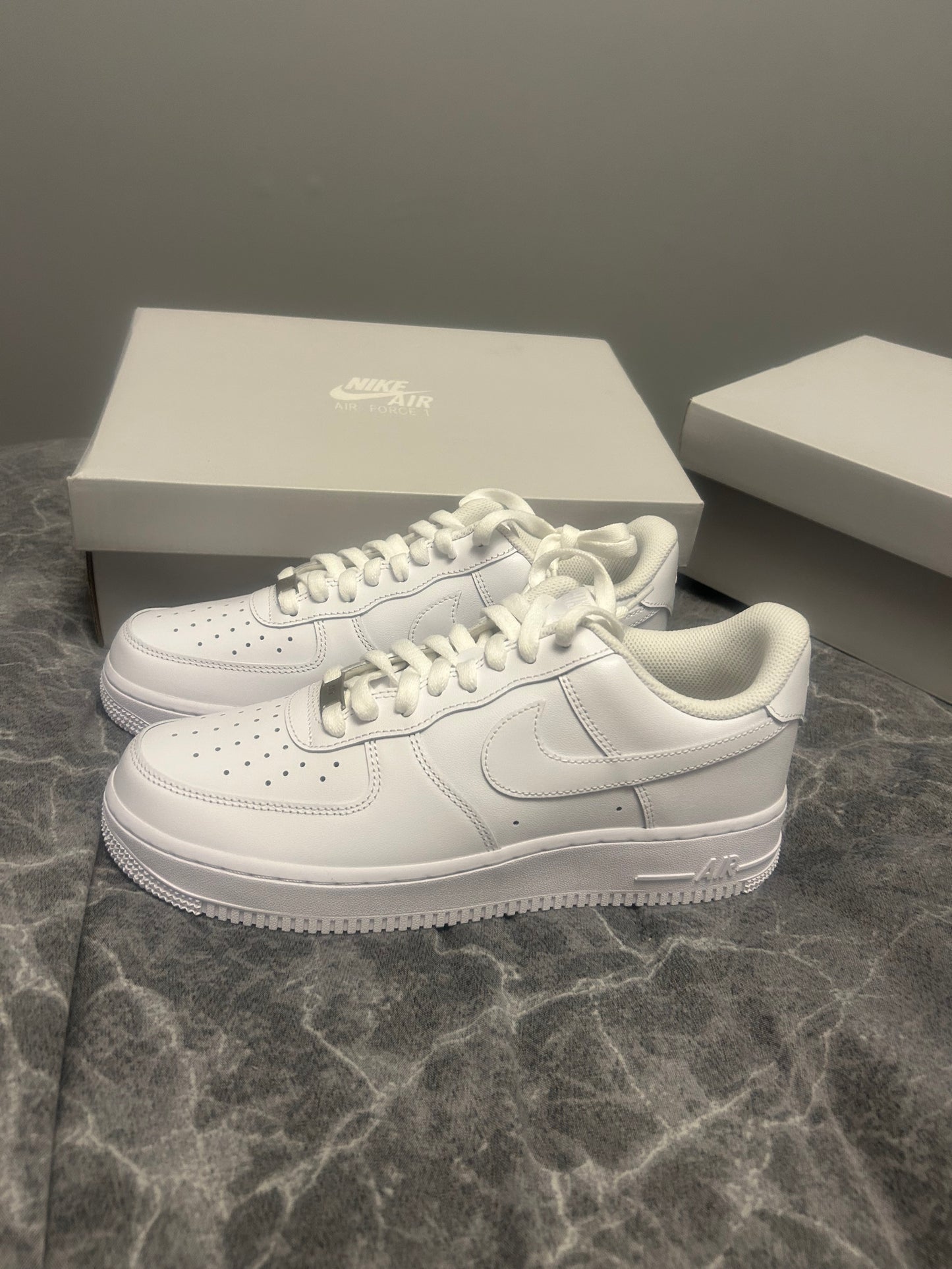 AF1