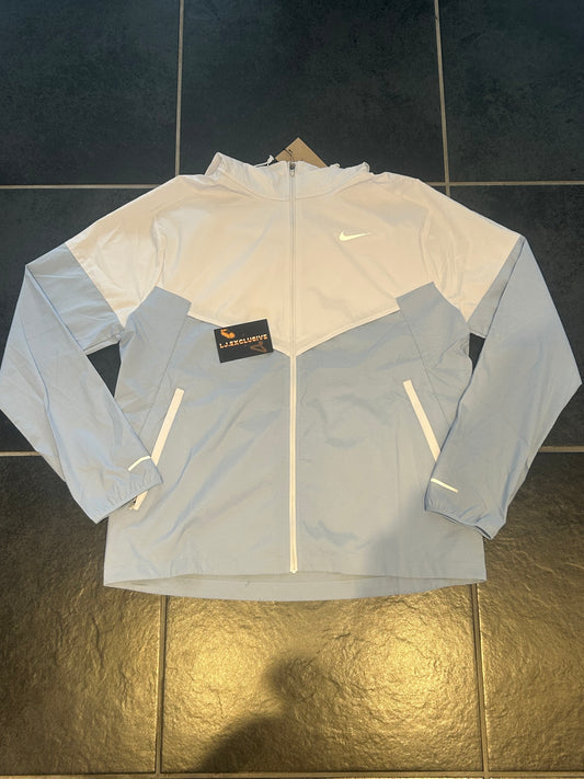 Nike repel windbreaker white blue